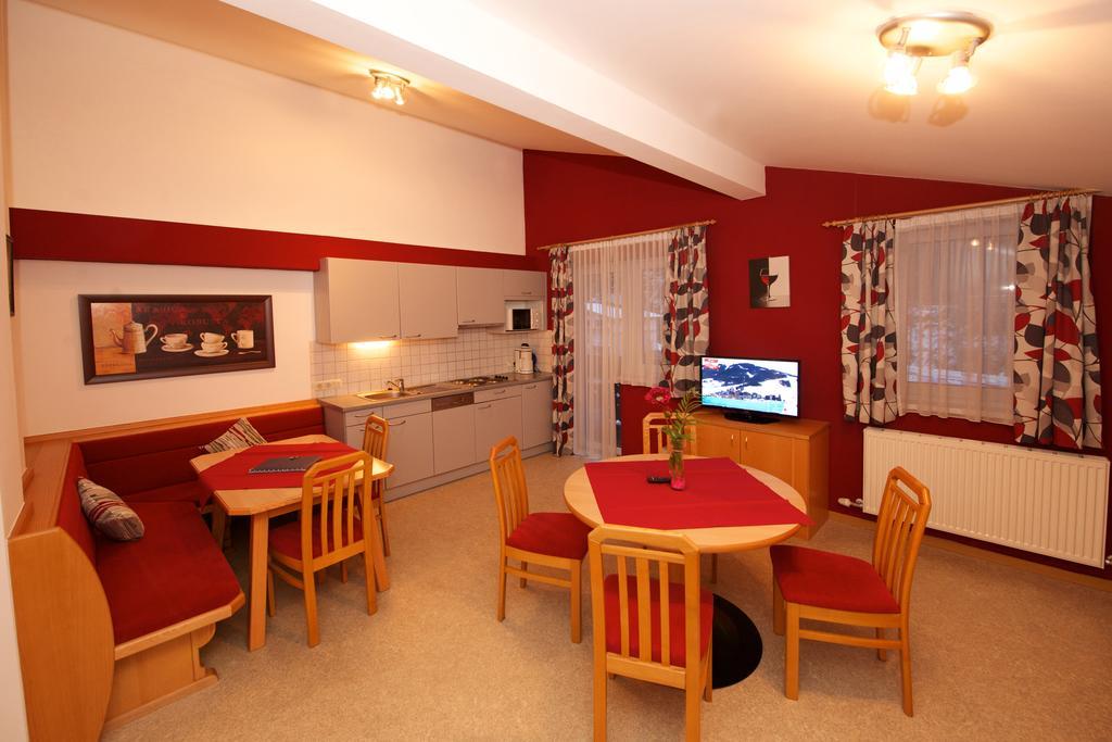 Glemmy Appartements Inkl Sommercard 비에호펜 객실 사진